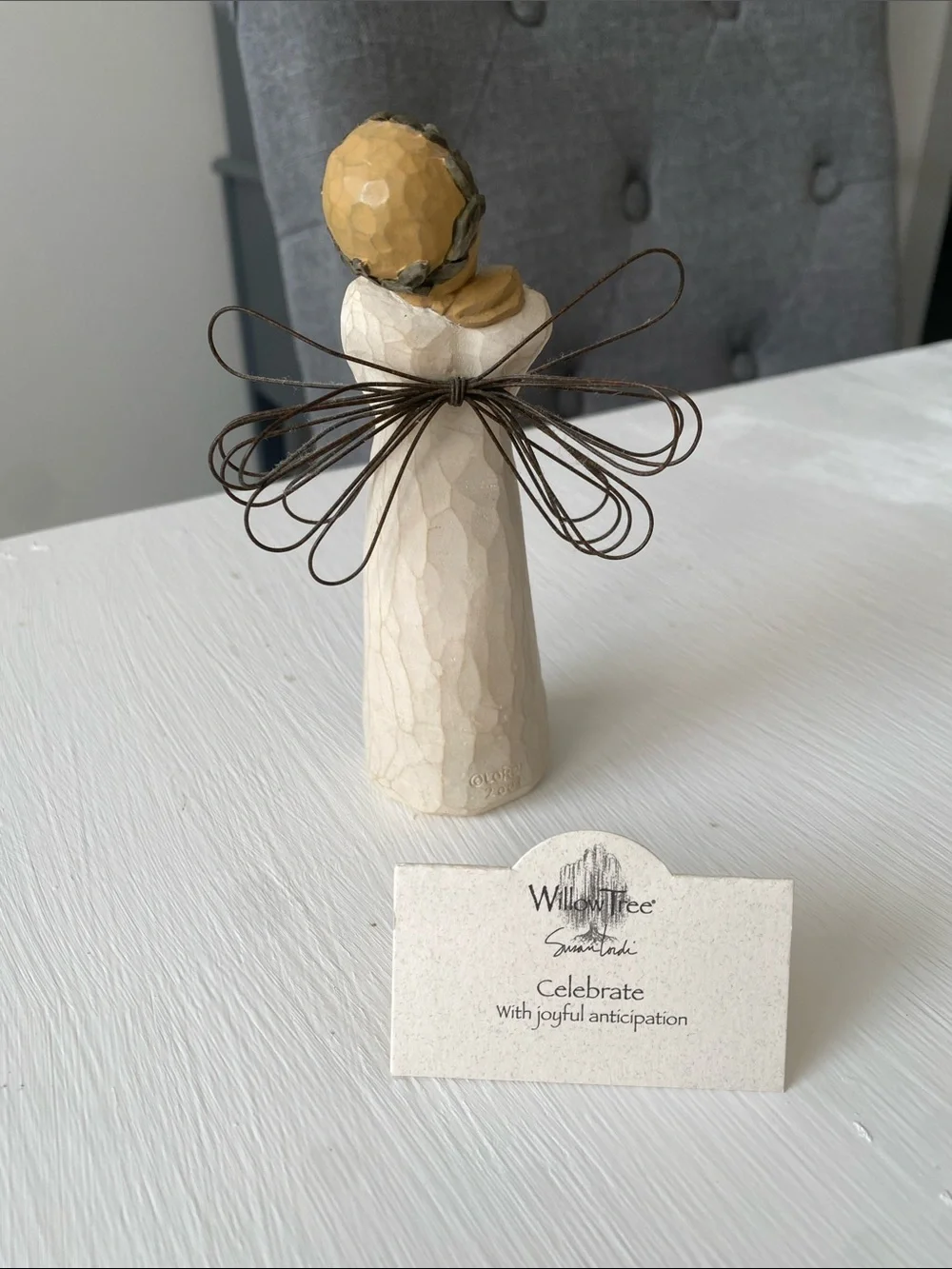 Willow Tree Angel Figurine with Wings 